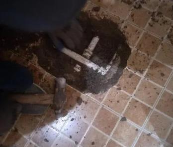 潍坊市卫生间漏水维修公司为您分享下卫生间渗水如何处理及注意事项