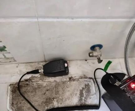 潍坊市屋顶漏水维修公司分享下卫生间漏水的危害及解决方法